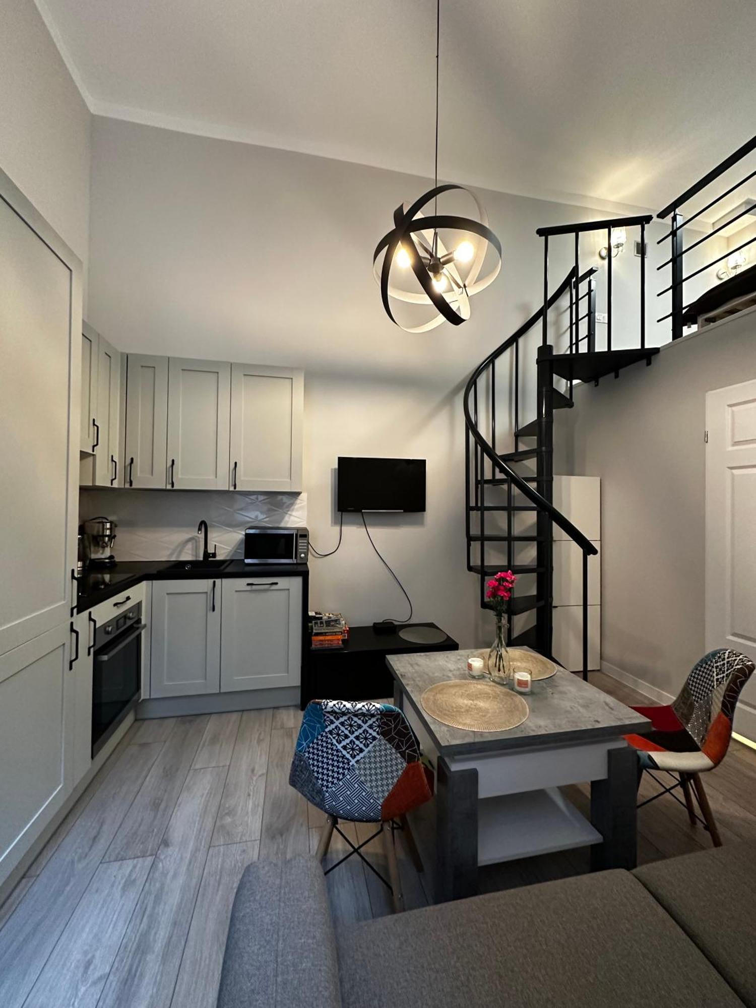 Miniapartament Jelonka Jelenia Gora Dış mekan fotoğraf